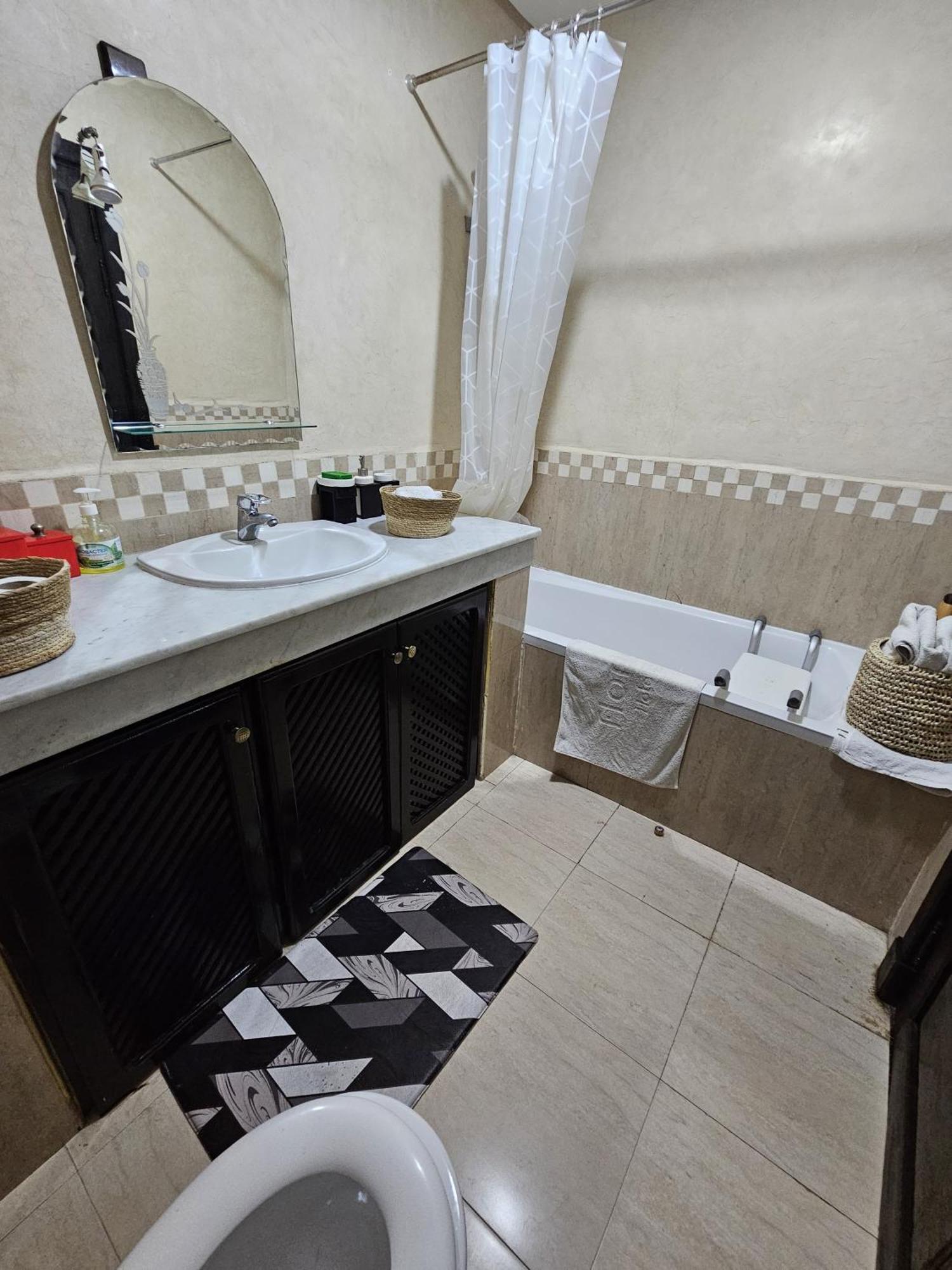 Appartement Douillet Au Centre Gueliz Маракеш Екстериор снимка